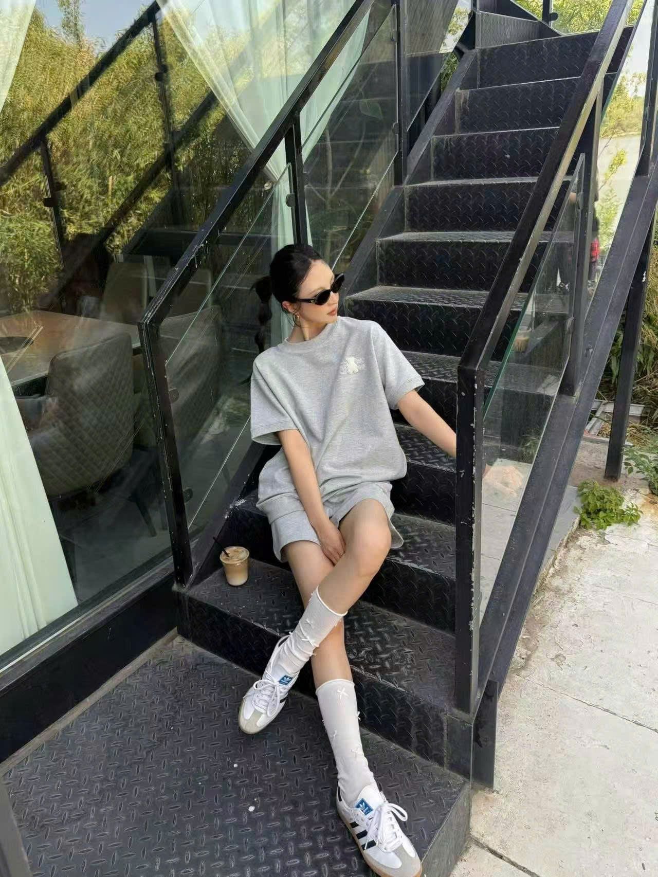  Áo thun xám dệt kim tuyến - gấu ngọc (SET) 