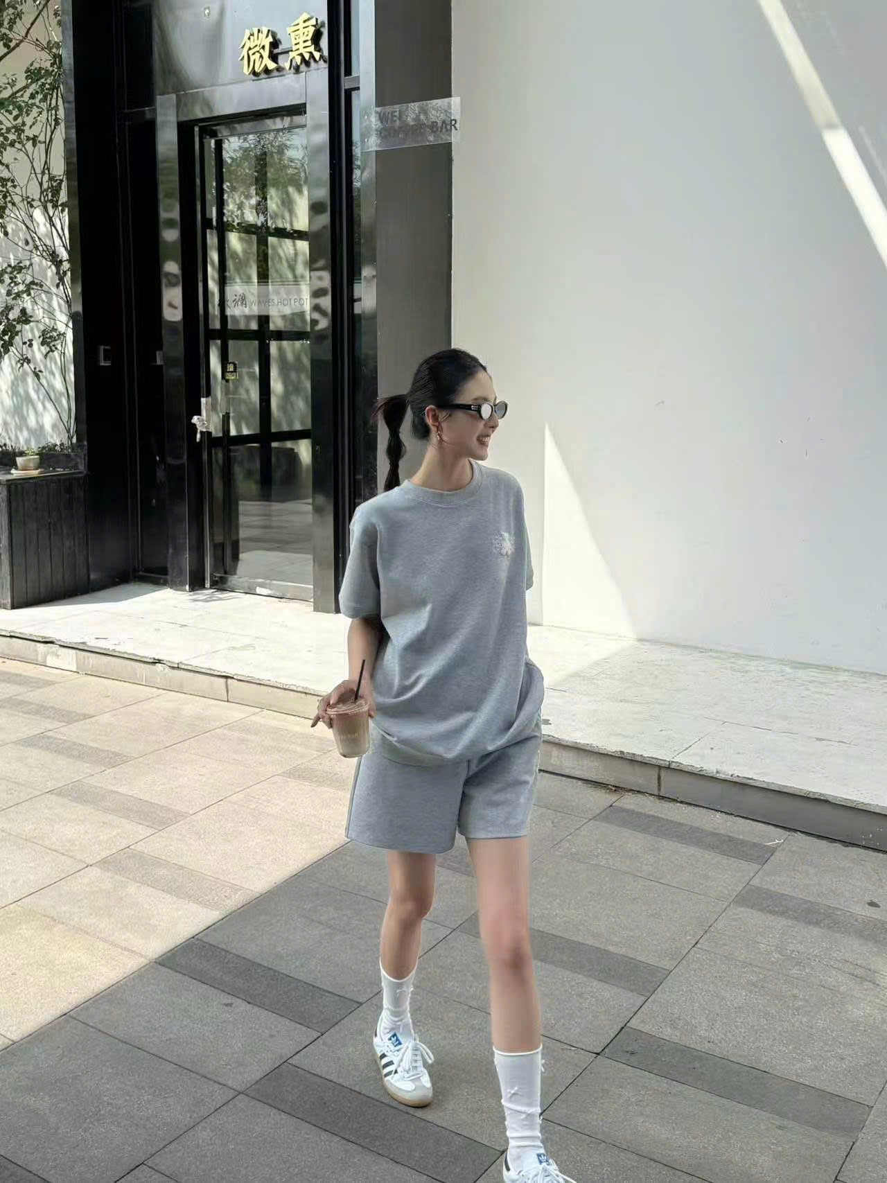  Áo thun xám dệt kim tuyến - gấu ngọc (SET) 