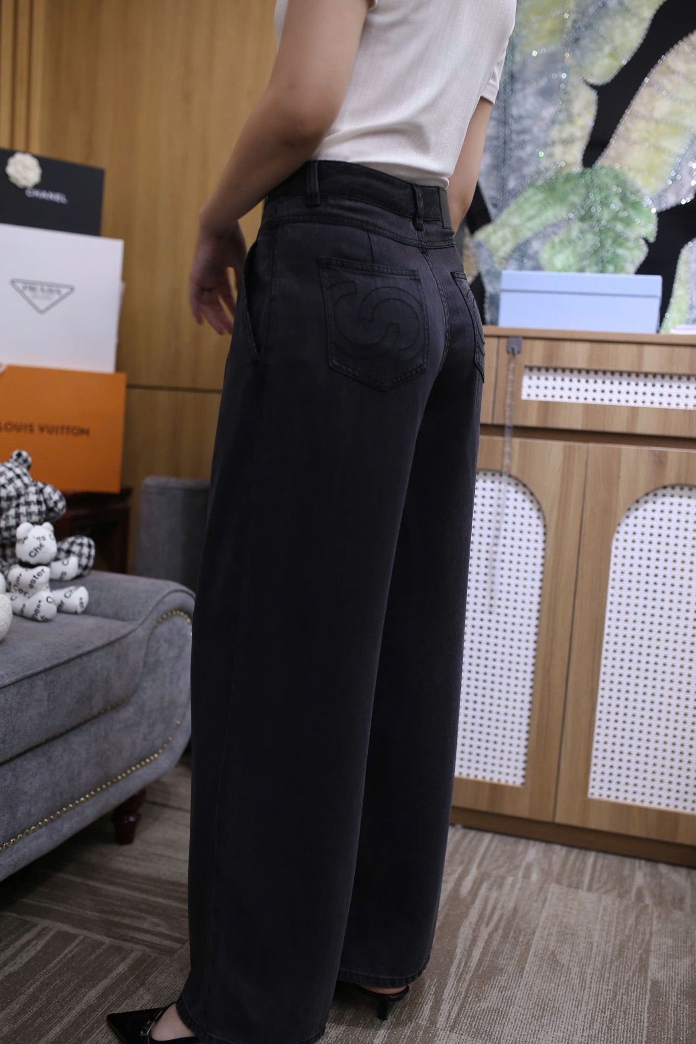  Quần jean giấy đen 