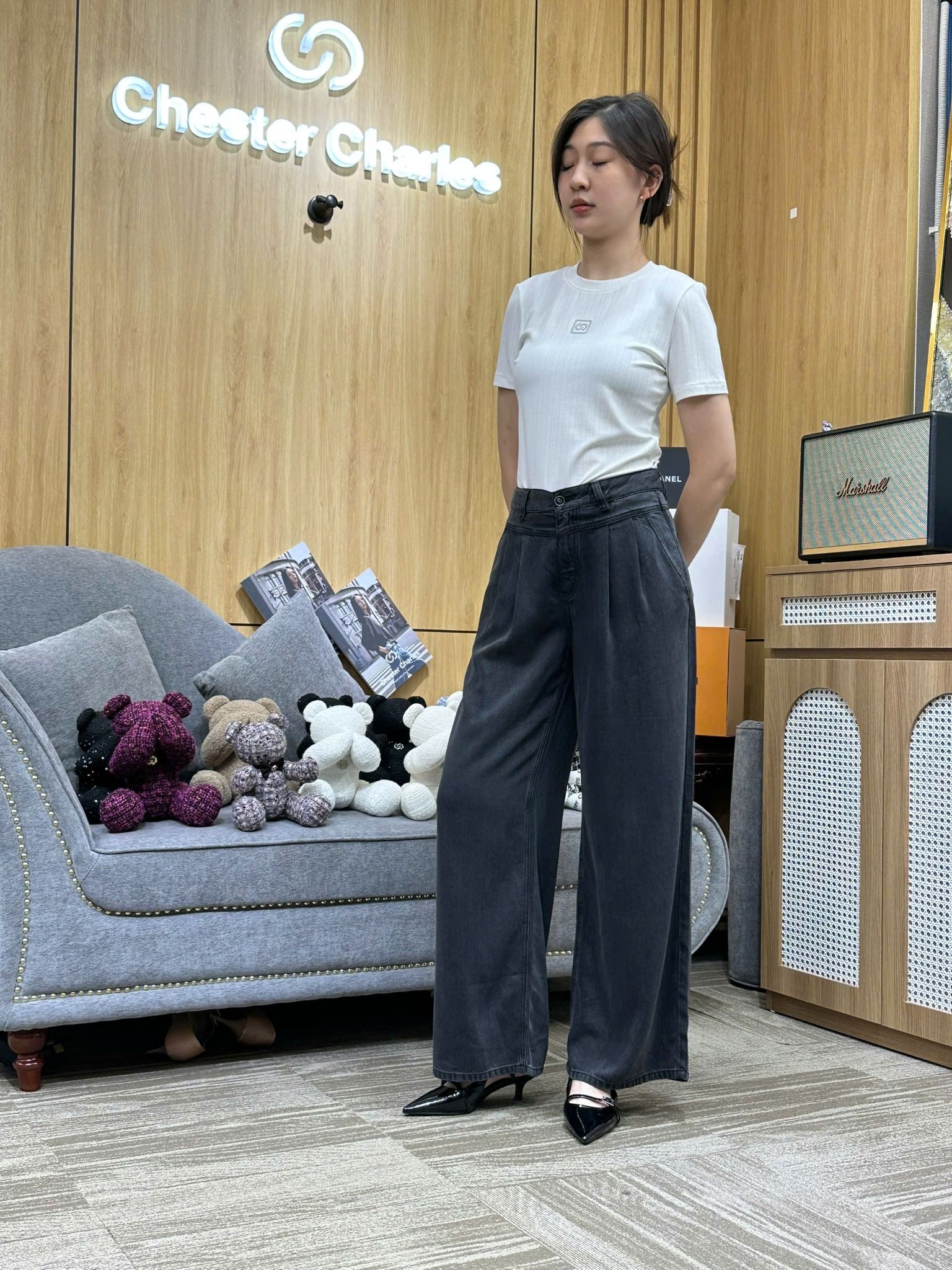  Quần jean giấy đen 