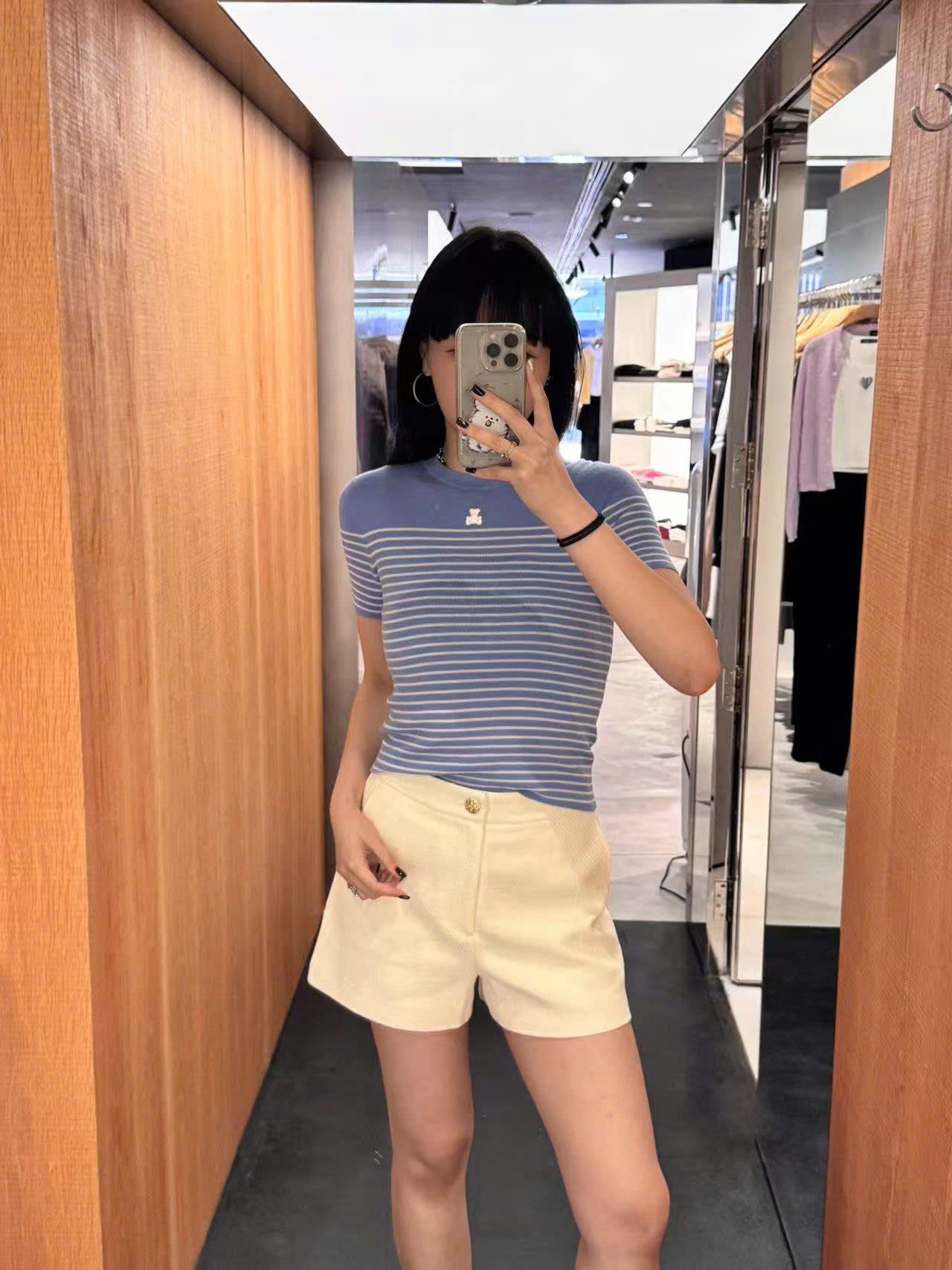  Áo ngắn tay xanh da trời kẻ sọc ngang - gấu trắng 