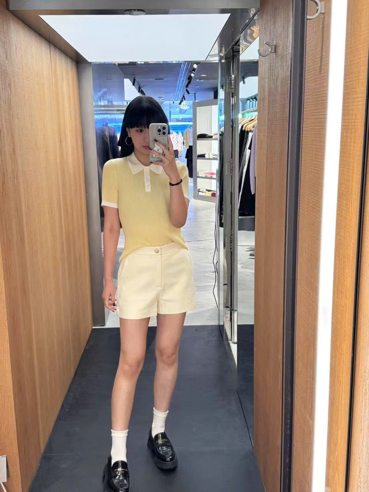  Áo Polo vàng - cổ trắng 