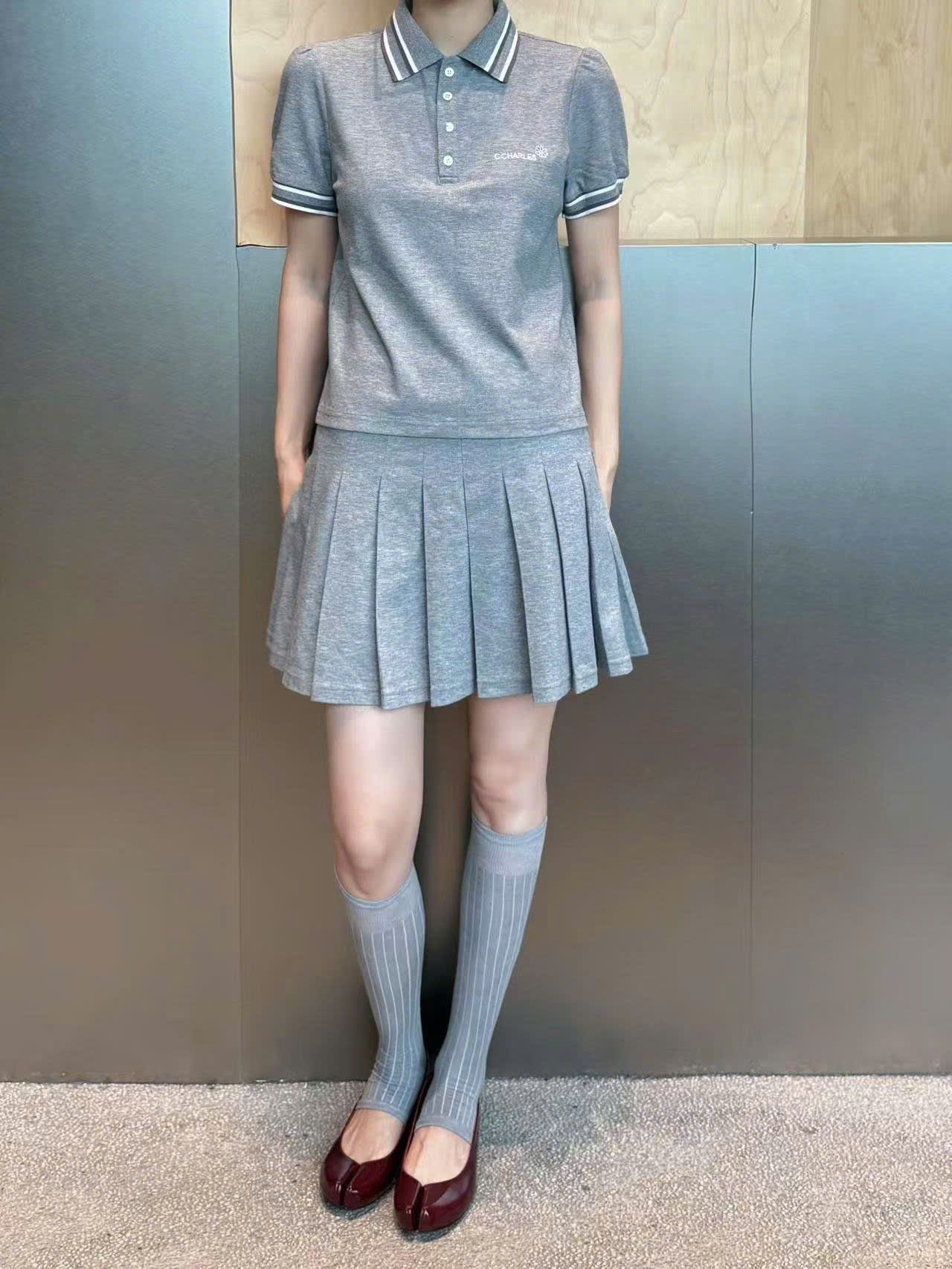  Áo Polo xám phối sọc - cúc trắng (set) 