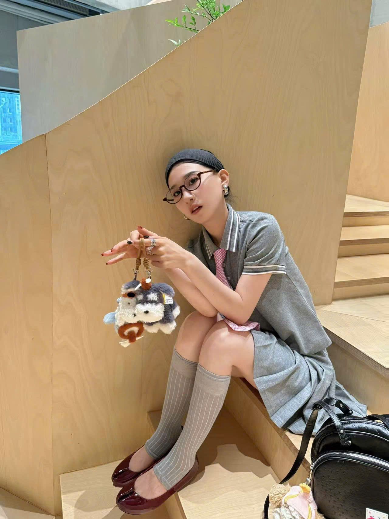  Áo Polo xám phối sọc - cúc trắng (set) 