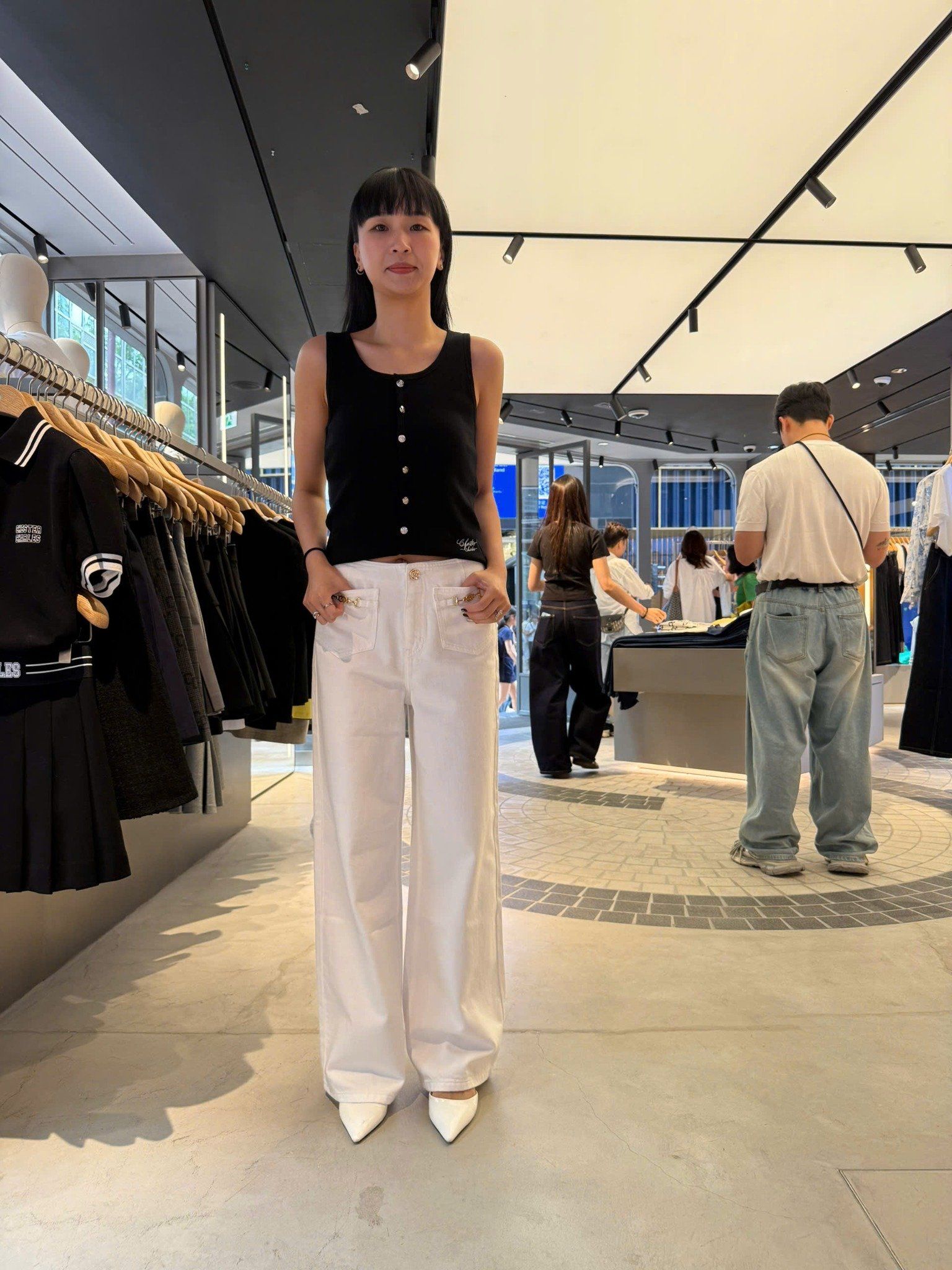  Áo 3 lỗ đen - 6 cúc bạc 