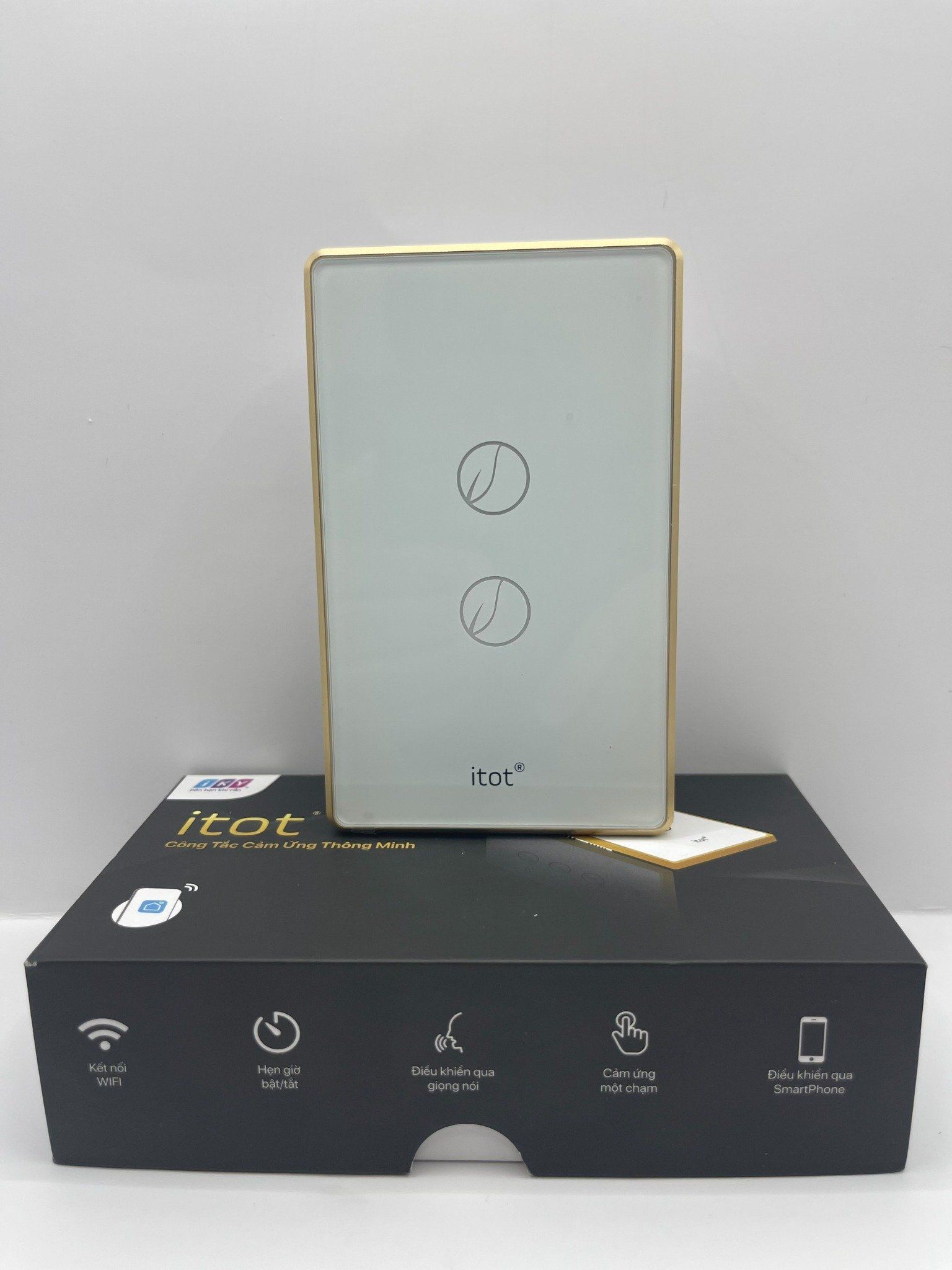 Itot - Công Tắt Cảm Ứng Thông Minh 