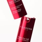 Kem Dưỡng Mắt Clarins Nâng Cơ & Chống Lão Hóa 15ml Total Eye Lift