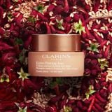Kem Dưỡng Ban Ngày Clarins Giúp Nâng Cơ, Săn Chắc Chống Lão Hóa 50ml Extra-Firming Jour Wrinkle Control, Firming Day Silky Cream [HSD 24/05/2026]