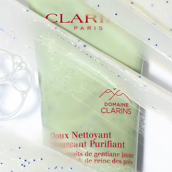 Sữa Rửa Mặt Tạo Bọt Clarins Dành Cho Da Hỗn Hợp/Da Dầu 125ml Purifying Gentle Foaming Cleanser
