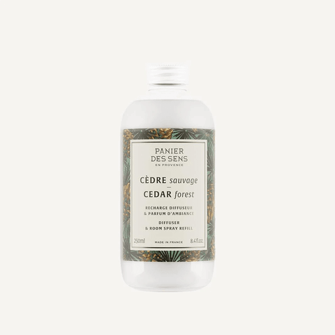 Tinh Dầu Khuếch Tán Panier Des Sens hương Cedar Forest 250ml