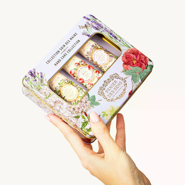 Hộp Dưỡng Da Tay Panier Des Sens Essentials Hand Cream Set Lavender/Verbena/Rose 30mlx3 [HSD 05/02/2026]