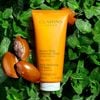 Kem Dưỡng Thể Clarins Giúp Dưỡng Ẩm & Săn Chắc Da 200ml Tonic Hydrating Oil Balm