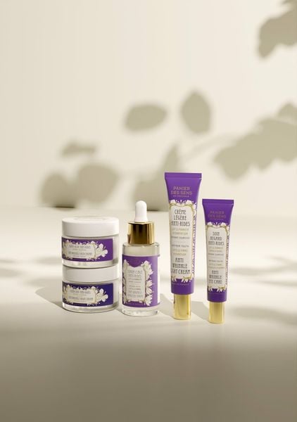 Tinh Chất Panier Des Sens Ngăn Ngừa Nếp Nhăn Chiết Xuất Hoa Nghệ Tây 30ml Saffron Youth [HSD 30/06/2026]
