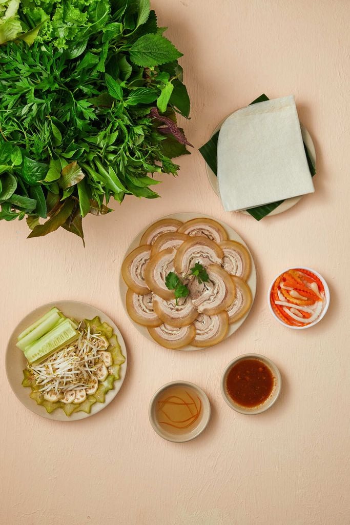  Bò Củ Chi Cuốn Bánh Tráng 