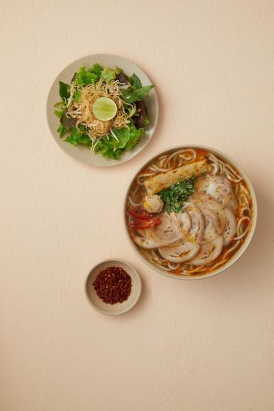  Bún Bò Bắp Heo 