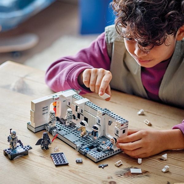  Lego Star Wars Tàu Tantitive IV 75387 