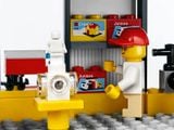  Lego Microscale LEGO Brand Store Cửa Hàng Lego Nhỏ 40305 