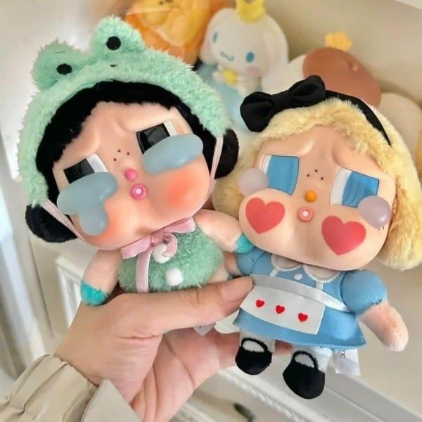 Má tim) Crybaby Crying Again Series-Vinyl Face Plush Blind Má tim) Crybaby Crying Again Series-Vinyl Face Plush Blind