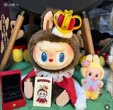  Móc khoá Labubu Valentine Vàng Let's Checkmate Series (Queen) 