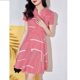  Đầm Xòe Họa Tiết Đỏ Lập Thể 