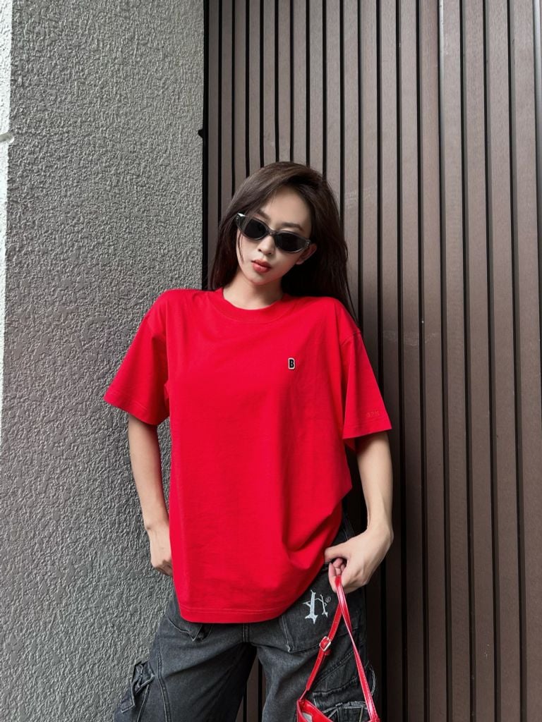 Áo Thun Nam Nữ Thêu Icon B - BFTS001A