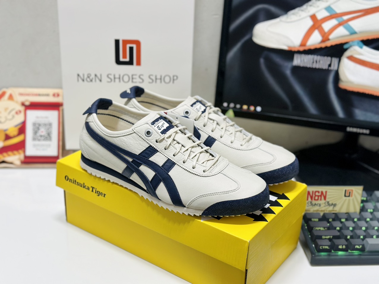 Autentico Onitsuka Tiger MEXICO 66 SD 1183A872 200 PAVONE DI BETULLA Super Deluxe Autentico Onitsuka Tiger MEXICO 66 SD 1183A872 200 PAVONE DI BETULLA Super Deluxe