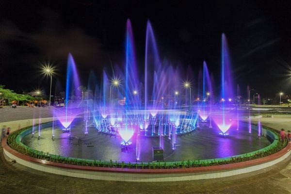  Nhạc nước – Công viên Thanh Thiếu Niên, TP.Tuy Hòa 