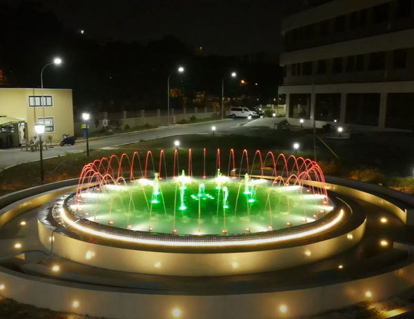 Đài phun nước hình tròn tại Bệnh Viện Vạn Phúc - KĐT Vạn Phúc City 