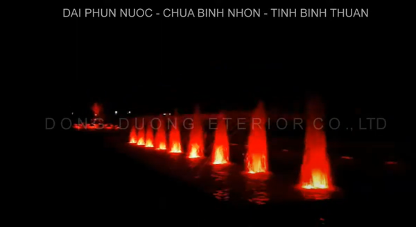  Đài phun nước tại Chùa Bình Nhơn, Bàu Trắng, Phan Thiết 