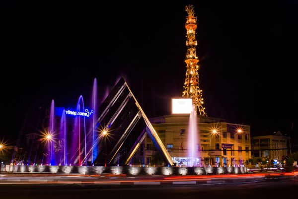  Đài phun nước Vòng Xoay Bách Hóa Tỉnh Tây Ninh 