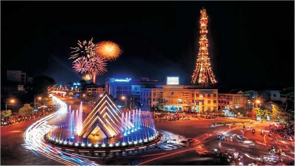  Đài phun nước Vòng Xoay Bách Hóa Tỉnh Tây Ninh 