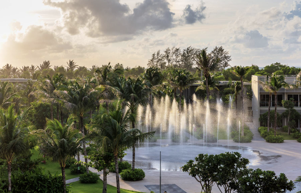  Sàn phun nước tại Khu resort Pullman Phú Quốc, Kiên Giang 