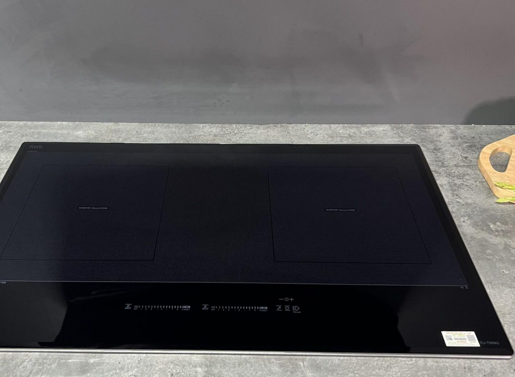 Bếp từ 3 vùng nấu Eurosun EU-T905G
