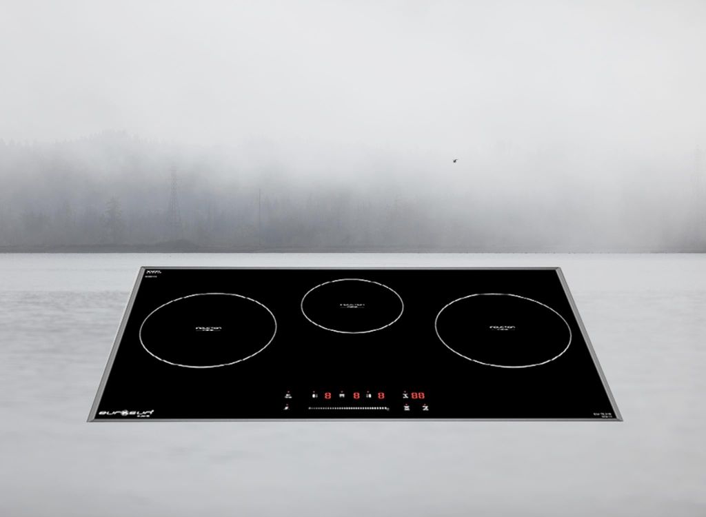 Bếp từ 3 vùng nấu Eurosun EU-T318