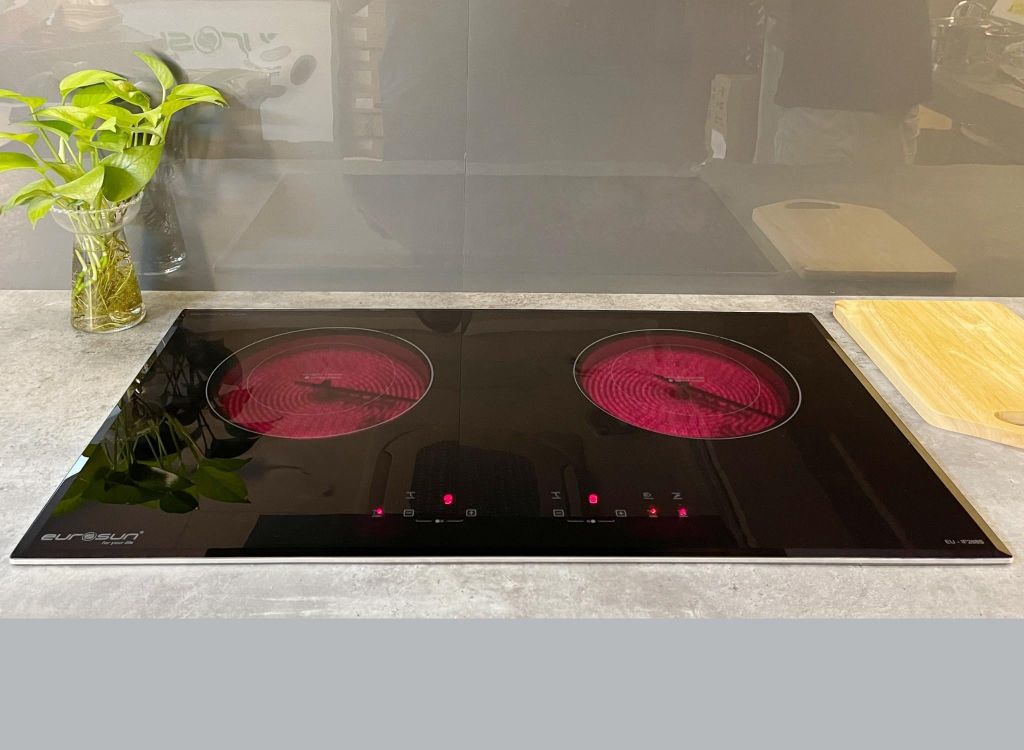 Bếp điện hồng ngoại 2 vùng nấu Eurosun EU-IF268S