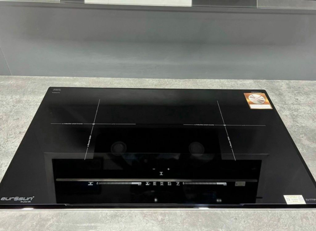 Bếp từ đôi 2 vùng nấu Eurosun EU-T779Pro