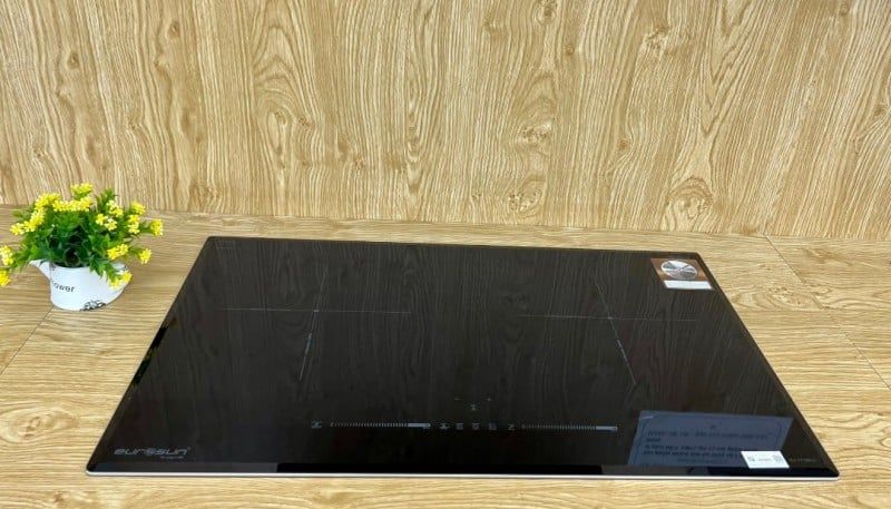 Bếp từ đôi 2 vùng nấu Eurosun EU-T779Pro