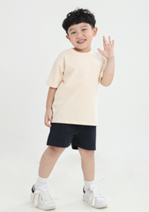 Quần Short Thun Diễu Chỉ Bé Trai Đen 02