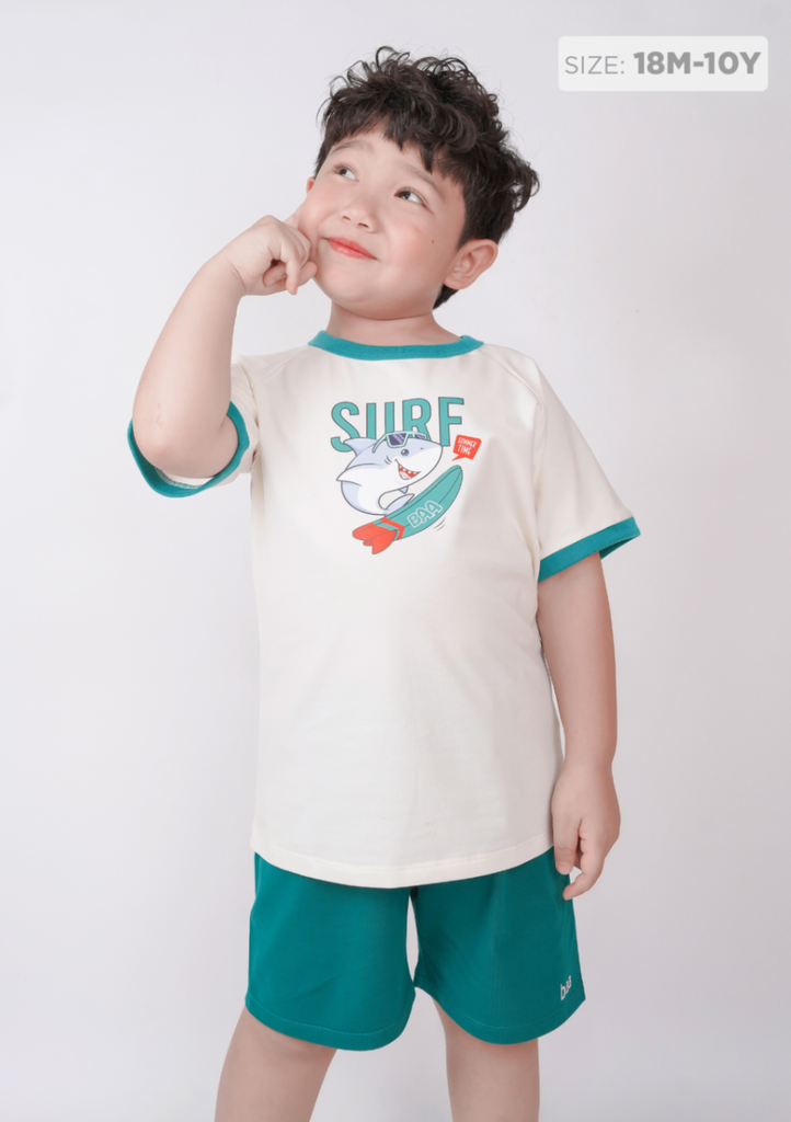 Đồ Bộ Ngắn Tay Bé Trai Kem Cá Mập Surfing Phối Xanh