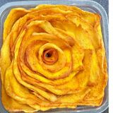  Xoài sấy dẻo xếp hoa Hana Nguyên, vị chua ngọt tự nhiên, đồ ăn vặt, đạt chất lượng xuất khẩu 