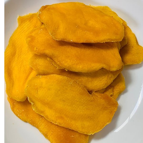  Xoài sấy dẻo HANA NGUYÊN, vị chua ngọt tự nhiên, đồ ăn vặt với chất lượng xuất khẩu 