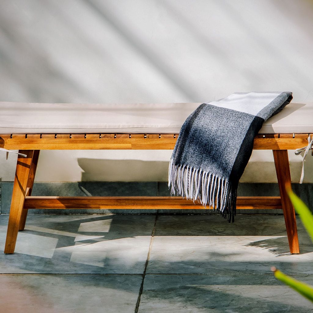 Ghế Băng Ngoài Trời Kèm Nệm - Patio Bench