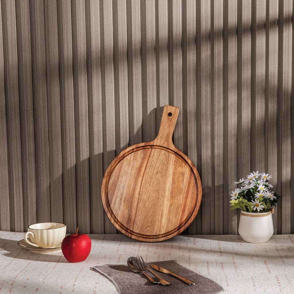Thớt Gỗ Tròn Có Tay Cầm - Round Chopping Board