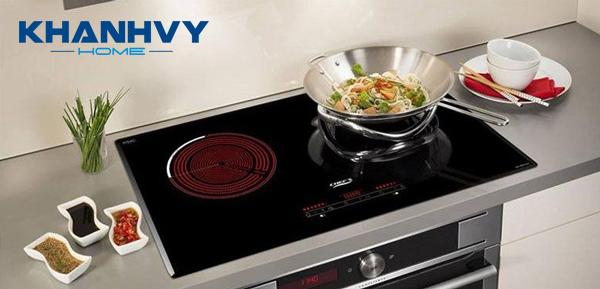 Bếp hồng ngoại giúp không gian bếp hiện đại hơn