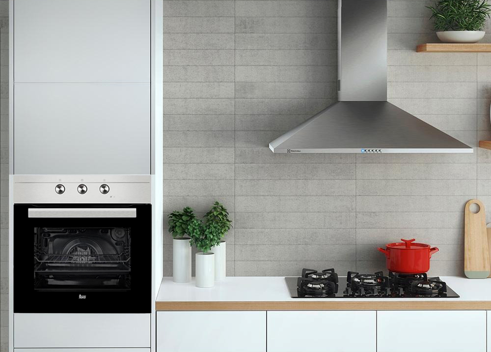 Lò nướng này có thiết kế với những tính năng đơn giản, dễ sử dụng cho mọi người