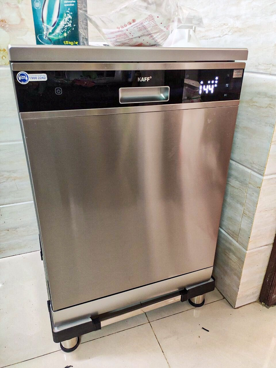  Hình ảnh thực tế của máy rửa chén âm toàn phần KAFF KF-S906TFT