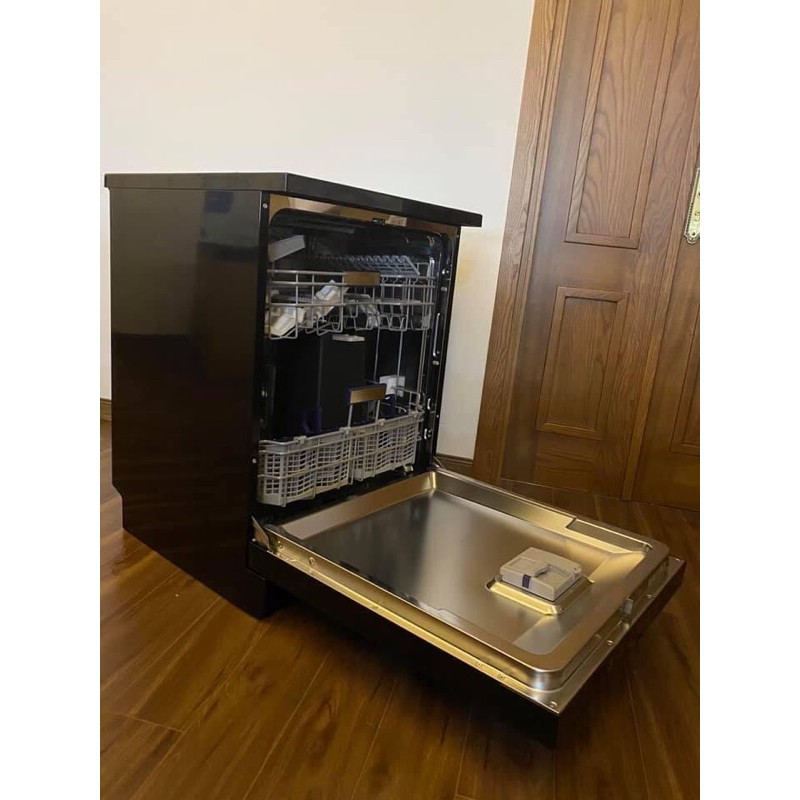  Với 9 chương trình được tích hợp sẵn, việc rửa chén sẽ thật nhẹ nhàng và nhanh chóng