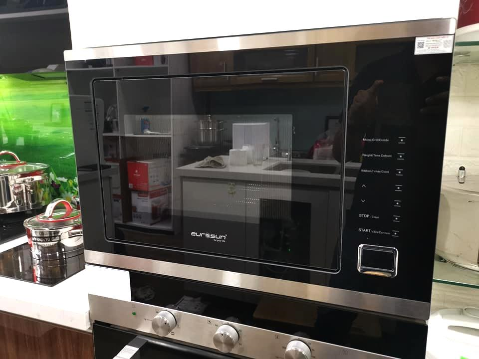 Lò vi sóng kết hợp nướng Eurosun MWO-30EUR tại Khánh Vy Home có 12 chức năng tích hợp