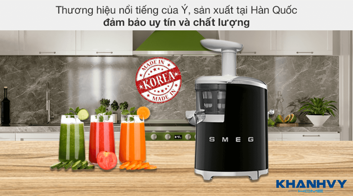 Máy ép chậm SMEG SJF01BLEU 535.43.621 là lựa chọn được người tiêu dùng ưu tiên nhờ thiết kế sang trọng, hiện đại cùng nhiều tính năng hỗ trợ việc chế biến nguyên liệu, thực phẩm một cách hoàn hảo