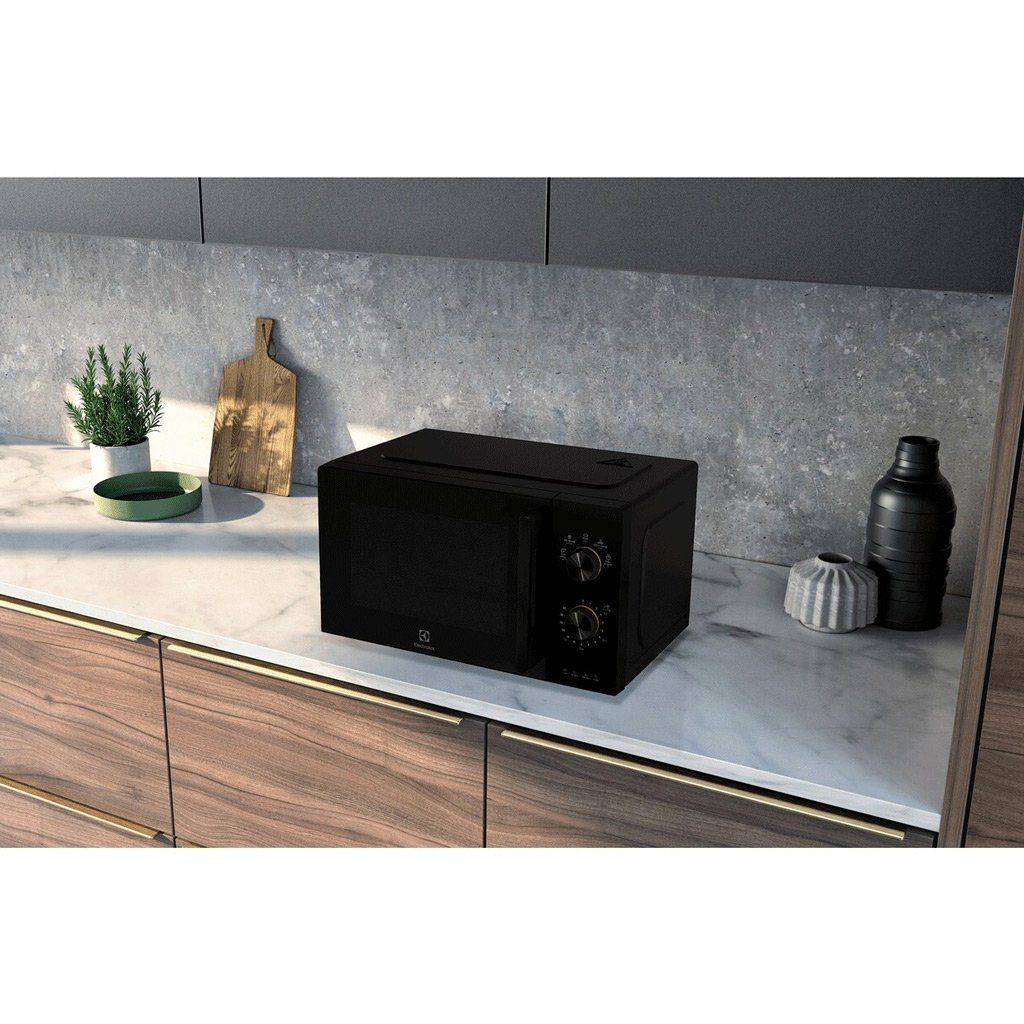 Lò vi sóng Electrolux EMG20K22B